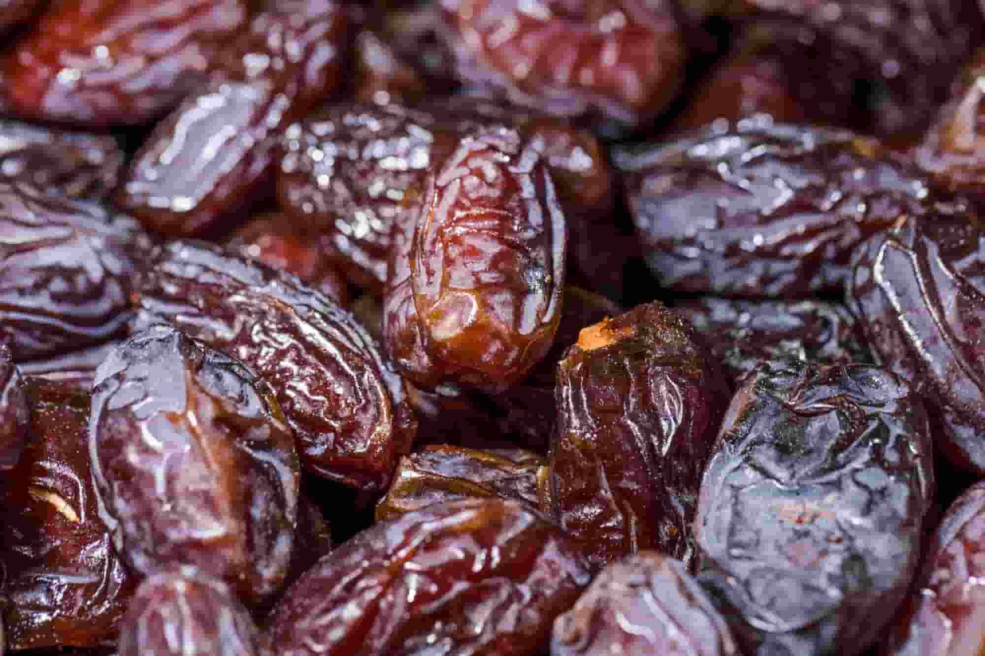 تصویر 1 از قیمت خرما استعمران تازه + خرید باور نکردنی